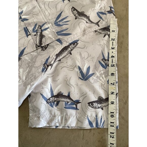 Chaps MENS SIZE LT Vented Fishing Button Shirt All Over Fish Print Beige - Picture 10 of 10